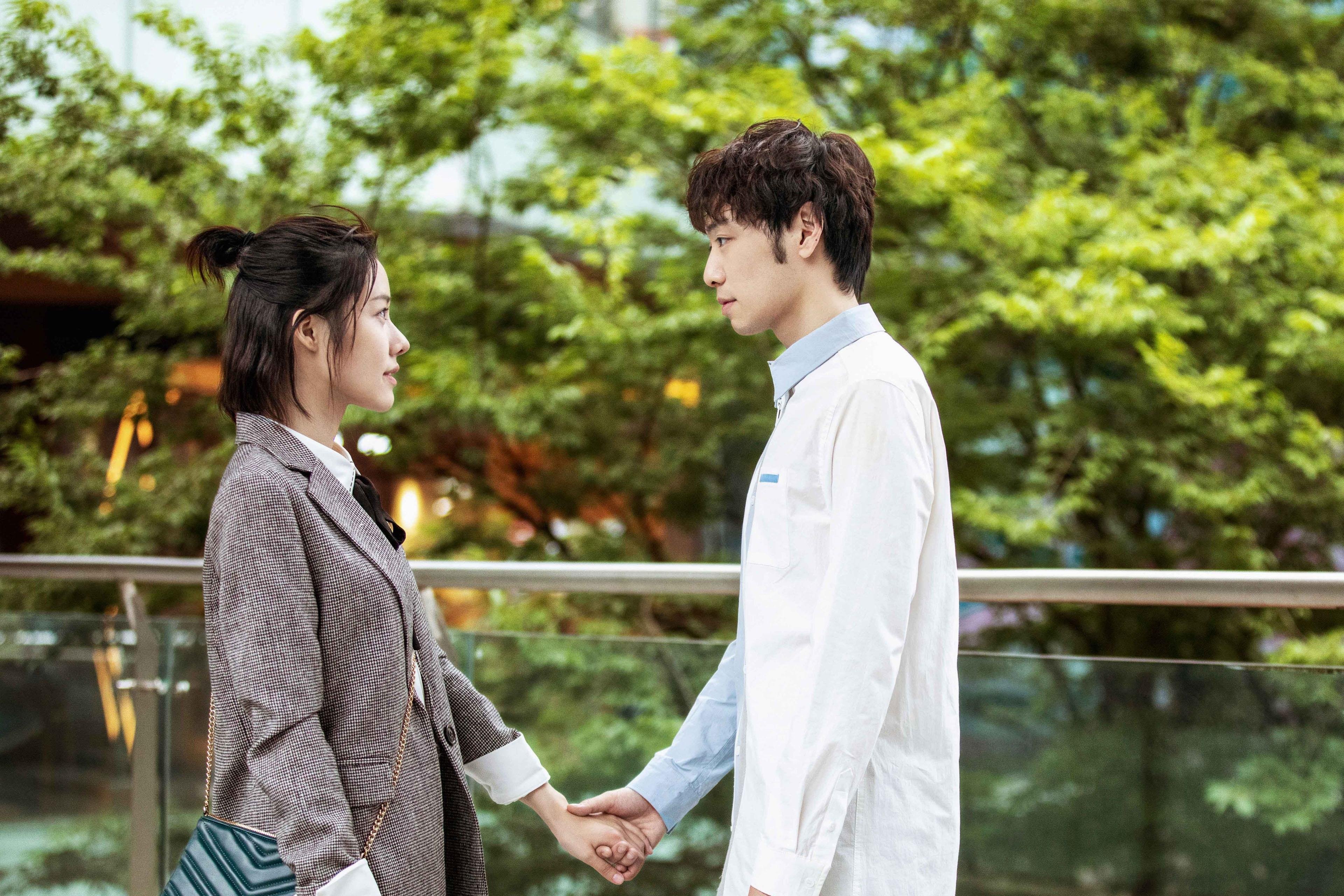 九游体育官方入口-马刺战术体系全面压制黄蜂，拉梅洛·鲍尔防守端锁死对手展现全能进化